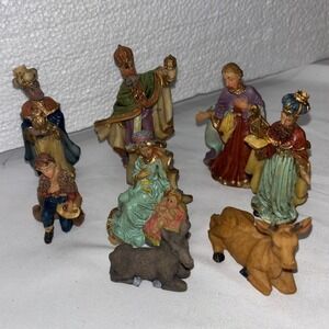Vintage Nativity Scene | 7 Piece Set | Wise‎ Men Shepherd Donkey Mary Jesus